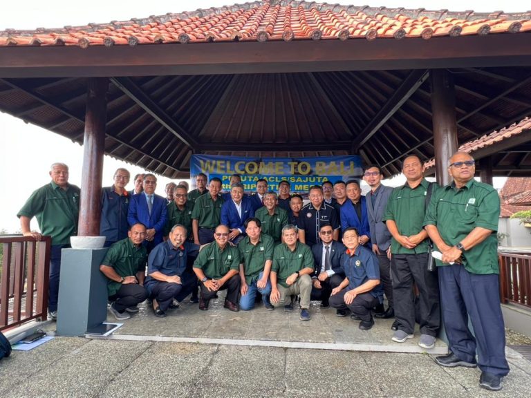 2 The Association of Consulting Licensed Land Surveyors Sarawak